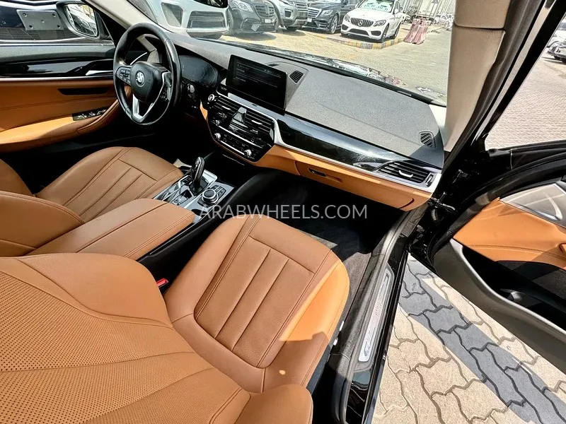 BMW 5 series 2023 for Sale in Sharjah Image-13