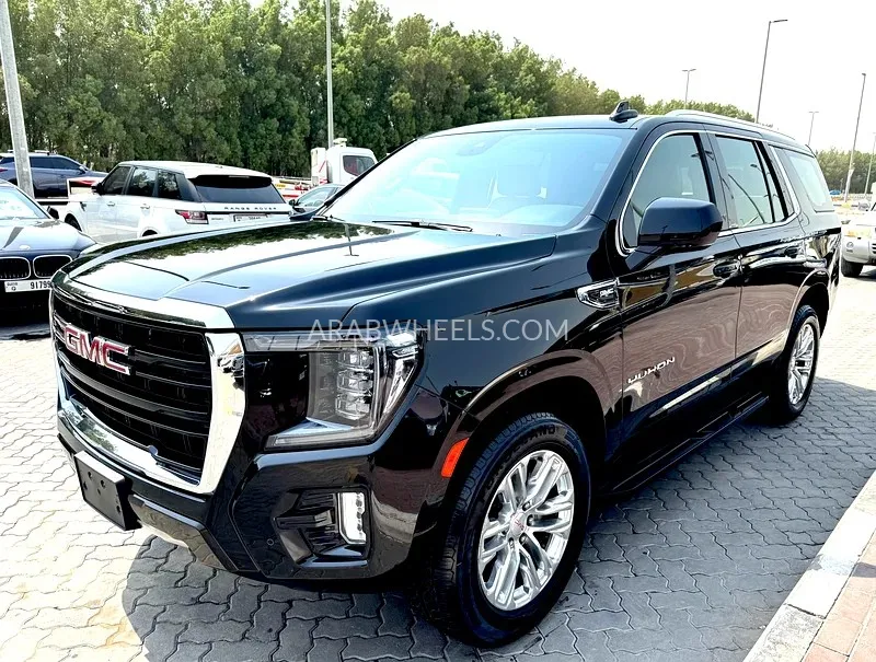 GMC Yukon 2023 for Sale in Sharjah Image-2