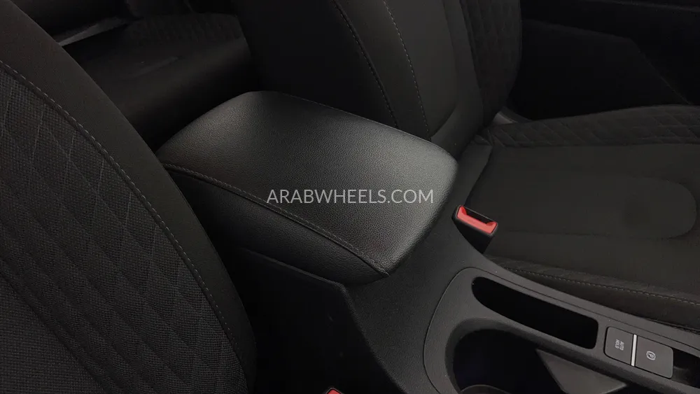 Hyundai Creta 2025 for Sale in Dubai Image-36