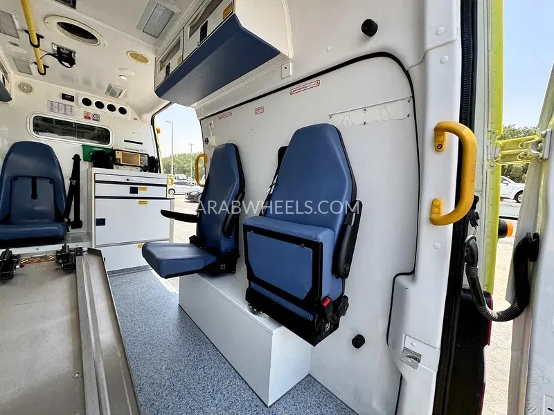 مرسيدس بنز سبرينتر 2016 for Sale in الشارقة Image-15