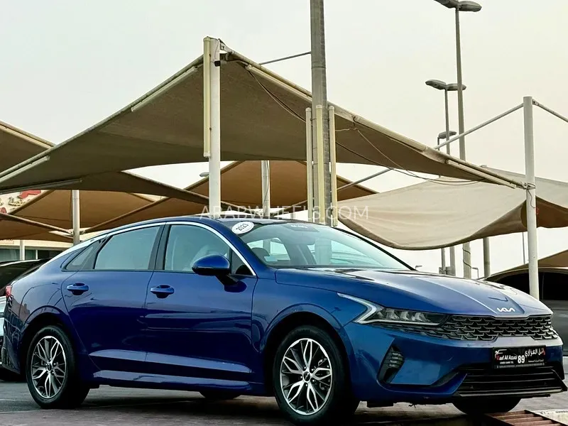 Kia K5 2023 for Sale in Sharjah Image-2