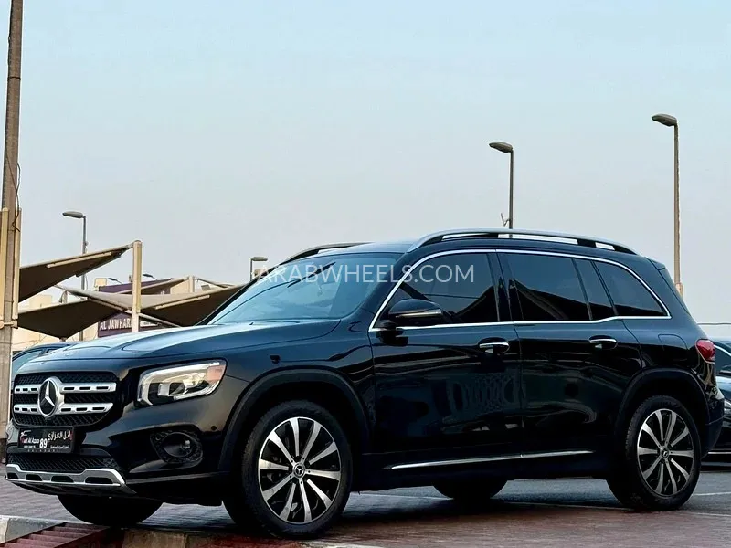 Mercedes Benz GLB 2020 for Sale in Sharjah Image-3