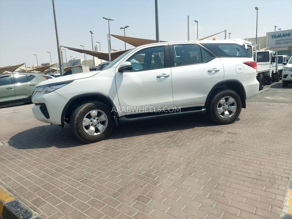 Toyota Fortuner 2020 for Sale in Sharjah Image-6