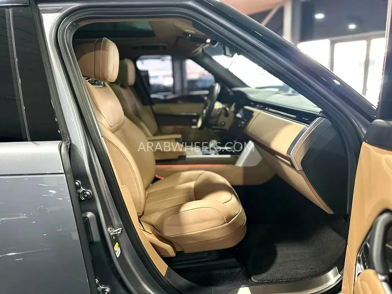 Land Rover Range Rover 2022 for Sale in Dubai Image-6