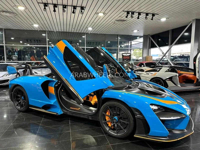 McLaren Senna 2019 for Sale in Dubai Image-2