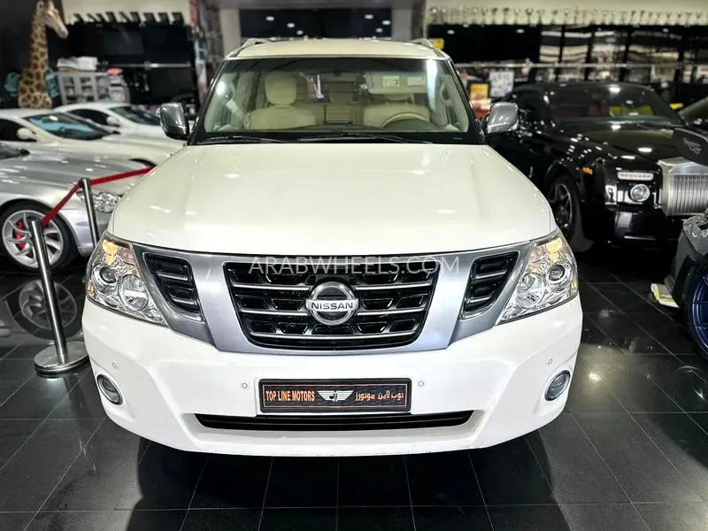 Nissan Patrol 2014 for Sale in Dubai Image-3