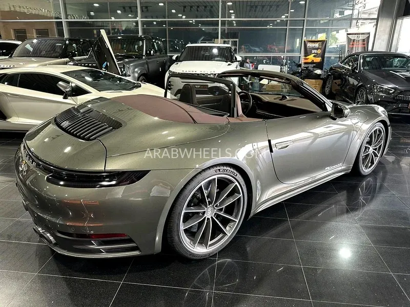 Porsche 911 2020 for Sale in Dubai Image-8
