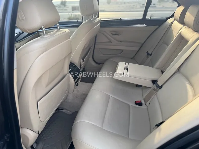 BMW 5 series 2016 for Sale in Sharjah Image-7