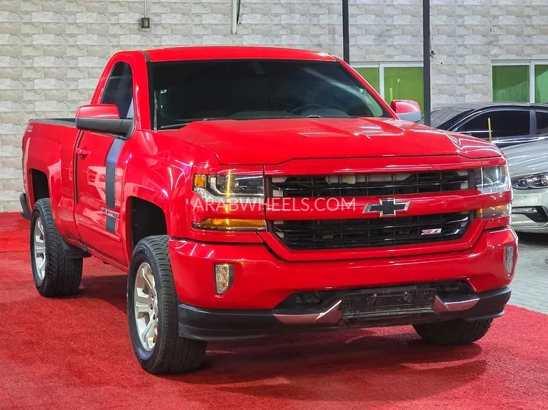 شيفروليه سيلفرادو 2017 for Sale in عجمان Image-2