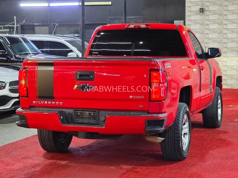 شيفروليه سيلفرادو 2017 for Sale in عجمان Image-13