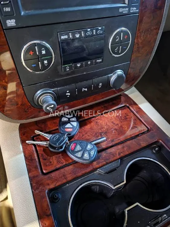 شيفروليه سوبربان 2014 for Sale in عجمان Image-20