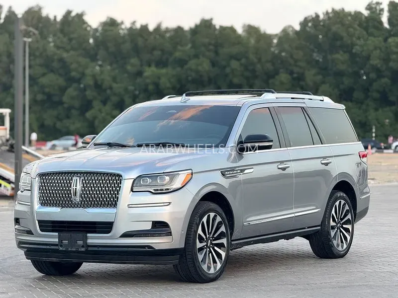 Lincoln Navigator 2024 for Sale in Sharjah Image-3