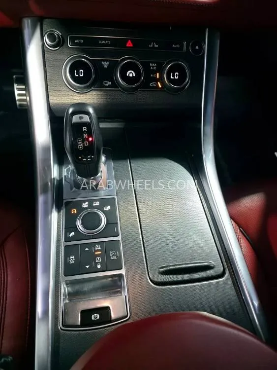 Land Rover Range Rover Sport 2014 for Sale in Ajman Image-18