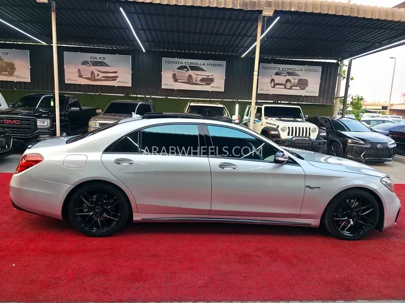 Mercedes Benz CLS Class 2014 for Sale in Ajman Image-11