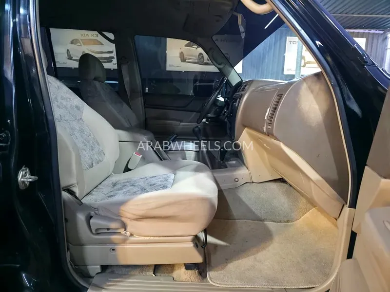 Nissan Patrol 1998 for Sale in Ajman Image-8