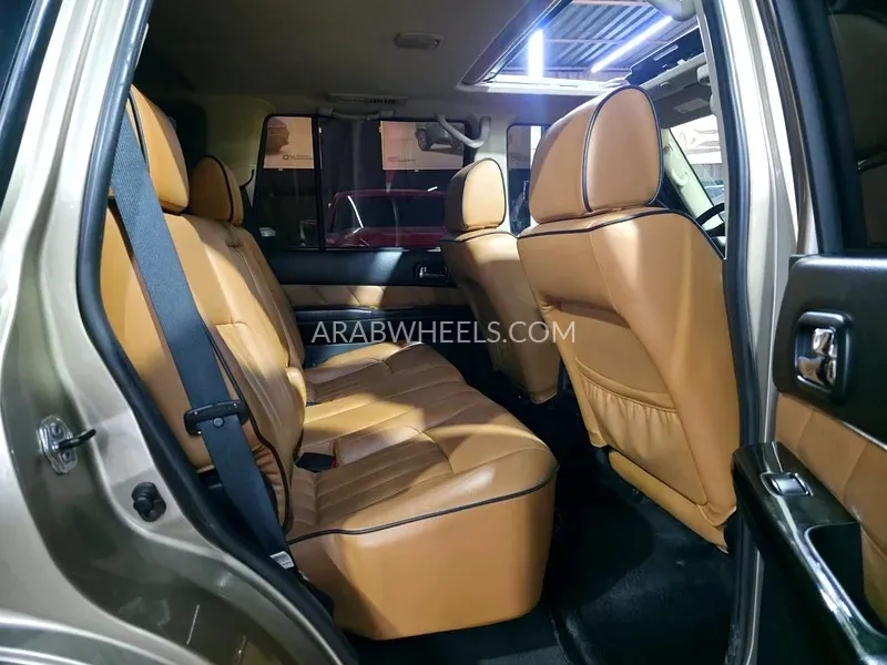 Nissan Patrol 2019 for Sale in Ajman Image-18