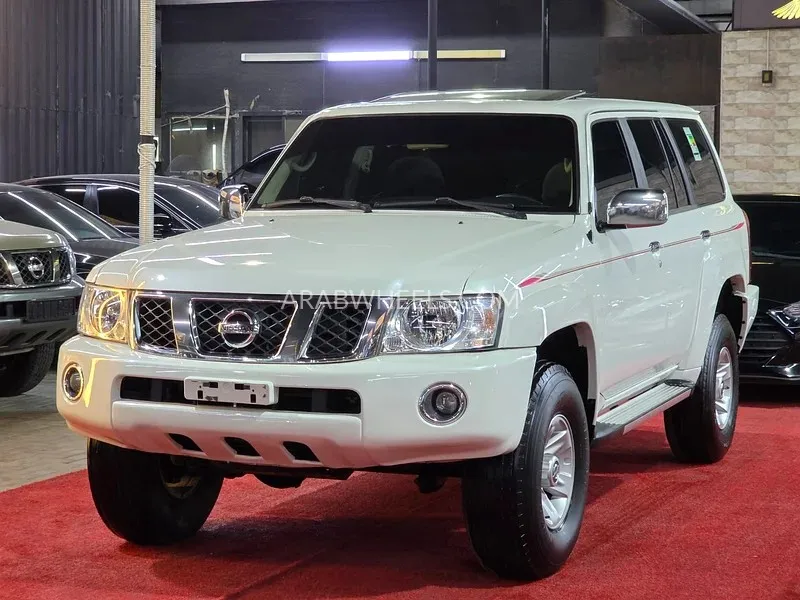 Nissan Patrol 2020 for Sale in Ajman Image-2