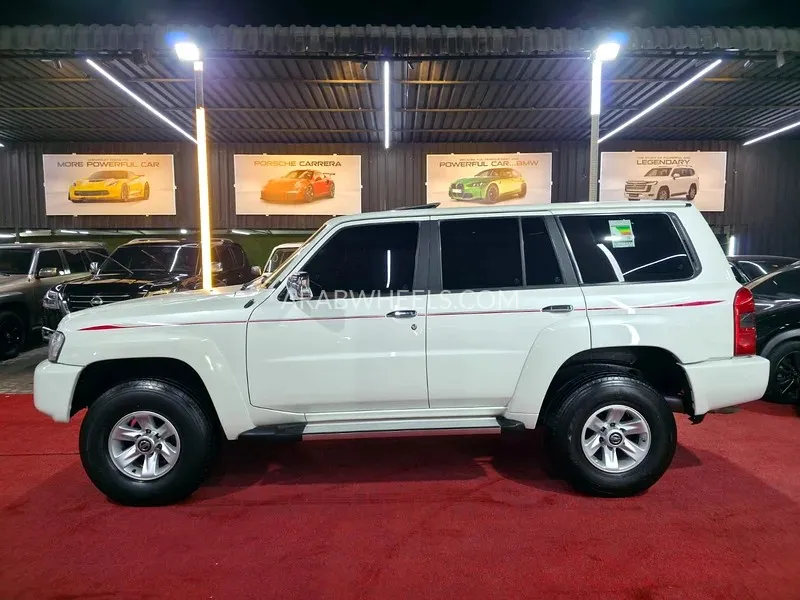 Nissan Patrol 2020 for Sale in Ajman Image-3
