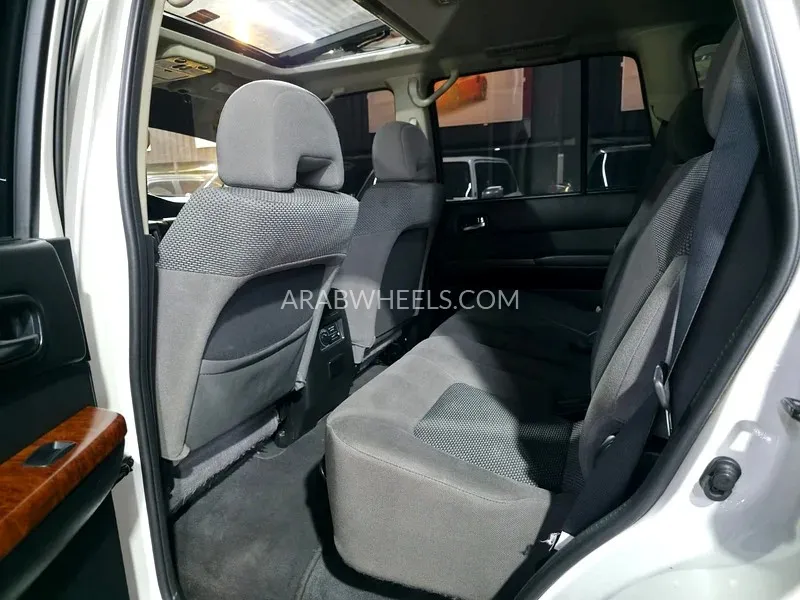 Nissan Patrol 2020 for Sale in Ajman Image-10