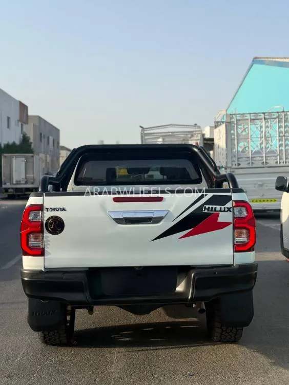 تويوتا هايلوكس 2018 for Sale in دبي Image-18