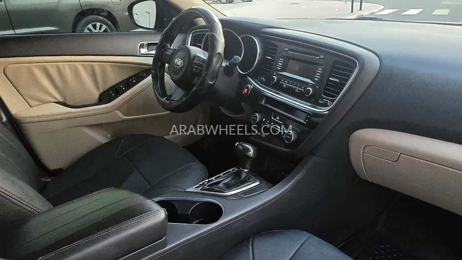 Kia Optima 2014 for Sale in Sharjah Image-4