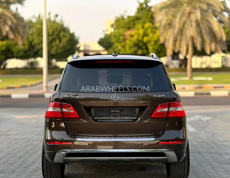 Mercedes Benz M Class 2013 for Sale in Sharjah Image-9