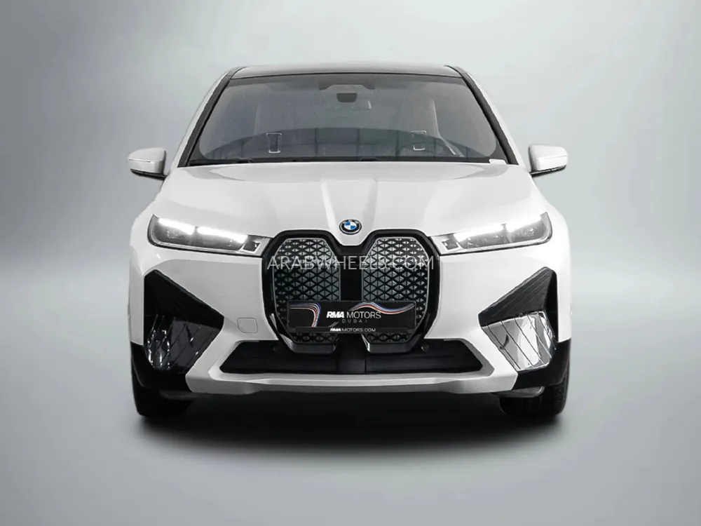 BMW iX 2023 for Sale in Dubai Image-3