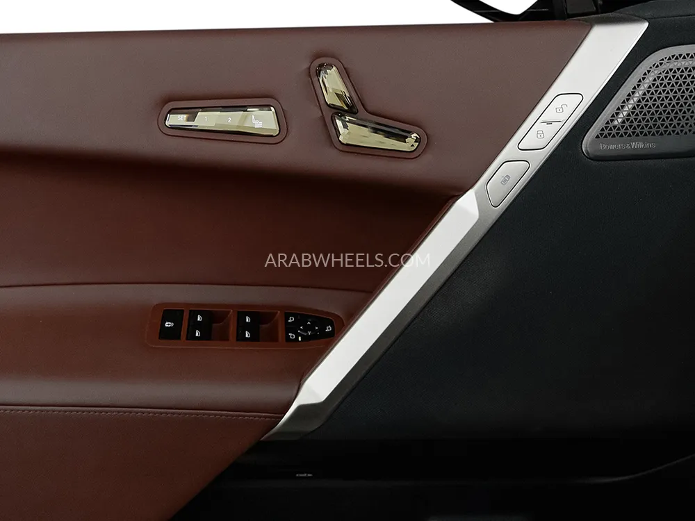 BMW iX 2023 for Sale in Dubai Image-12