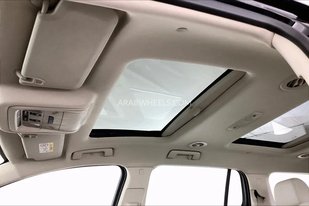 GMC Acadia 2023 for Sale in Sharjah Image-20