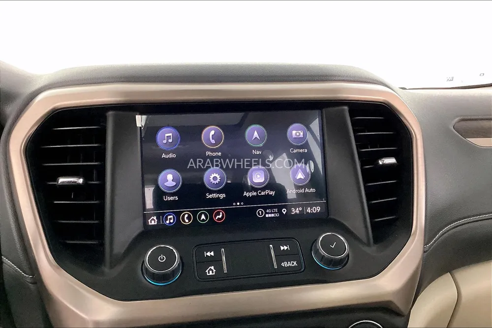 GMC Acadia 2023 for Sale in Sharjah Image-22