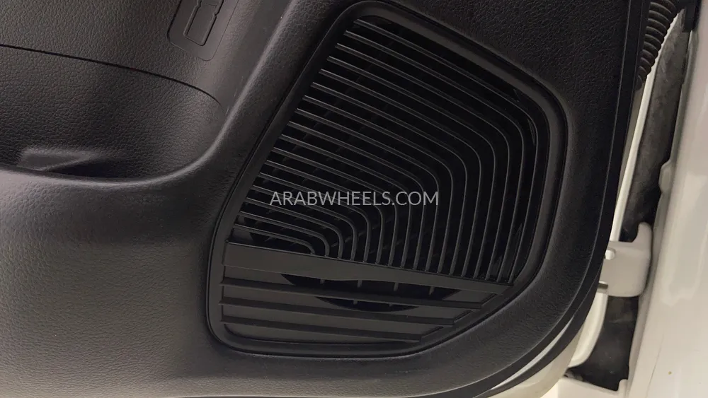 Suzuki Baleno 2024 for Sale in Dubai Image-22