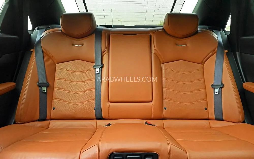 Cadillac CT6 2017 for Sale in Sharjah Image-13