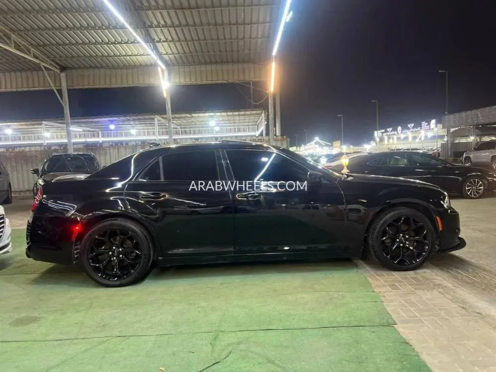 Chrysler 300 2016 for Sale in Ajman Image-4