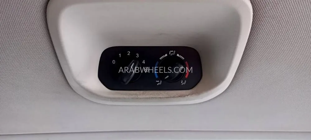 Ford Tourneo 2019 for Sale in Ajman Image-5