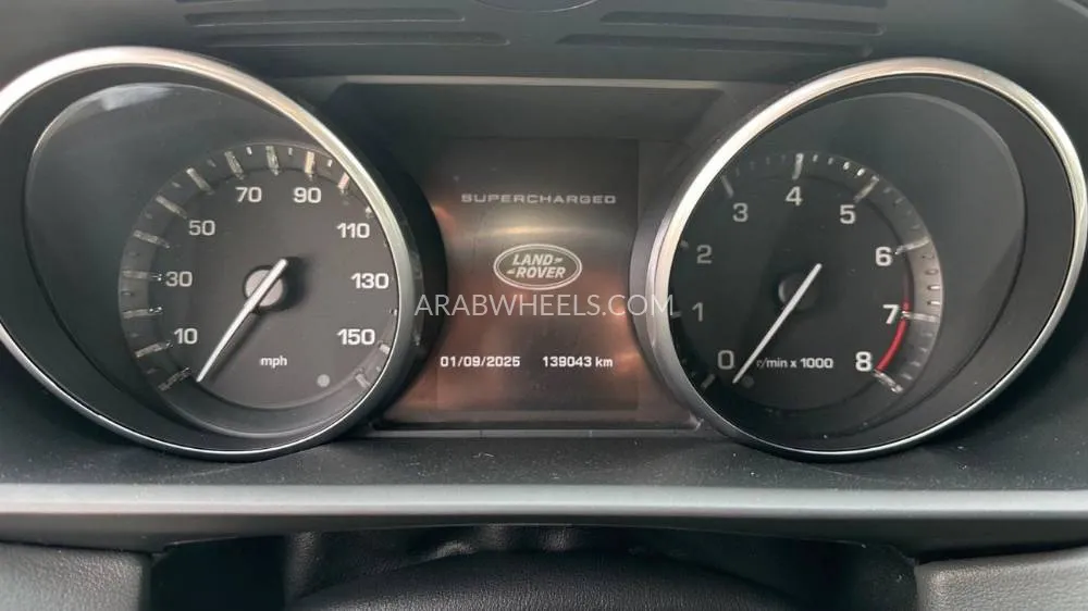 Land Rover Range Rover Sport 2014 for Sale in Ajman Image-8