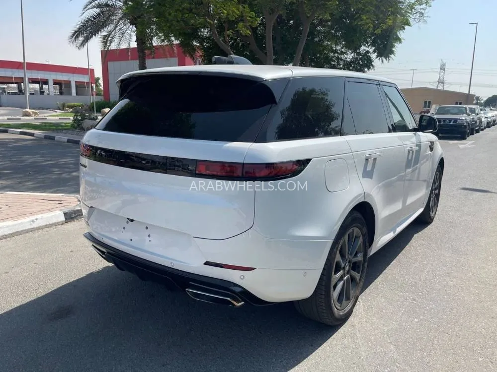 Land Rover Range Rover Sport 2024 for Sale in Ajman Image-12