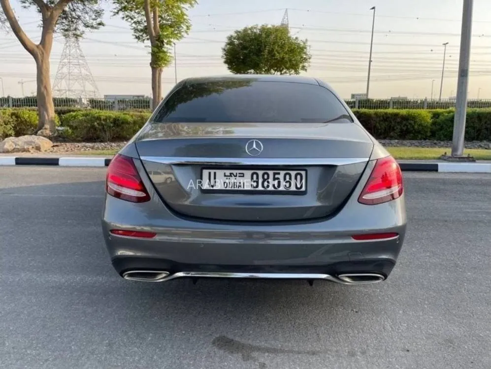 Mercedes Benz E Class 2017 for Sale in Ajman Image-6