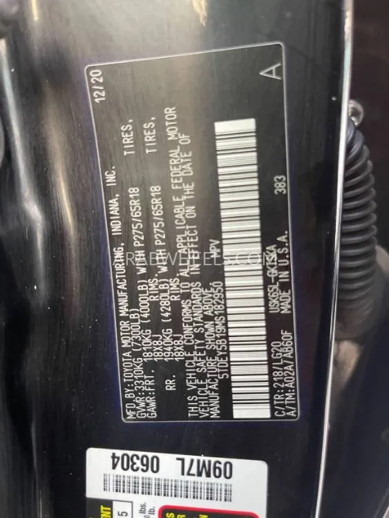 Toyota Sequoia 2021 for Sale in Ajman Image-16