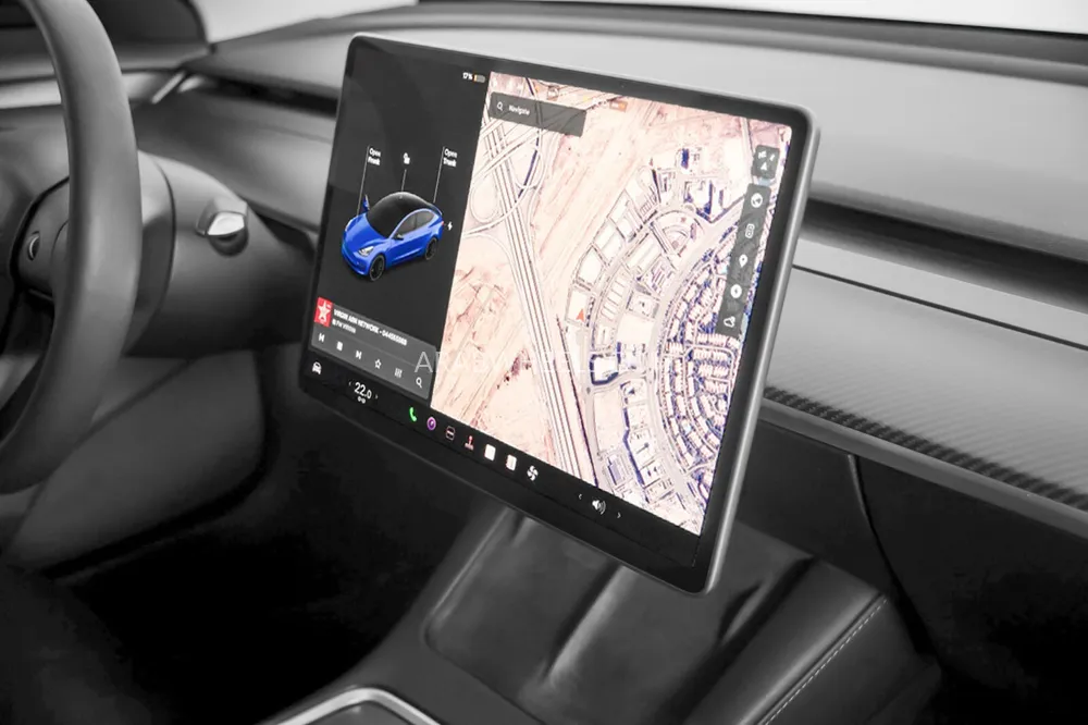 Tesla Model 3 2021 for Sale in Dubai Image-9