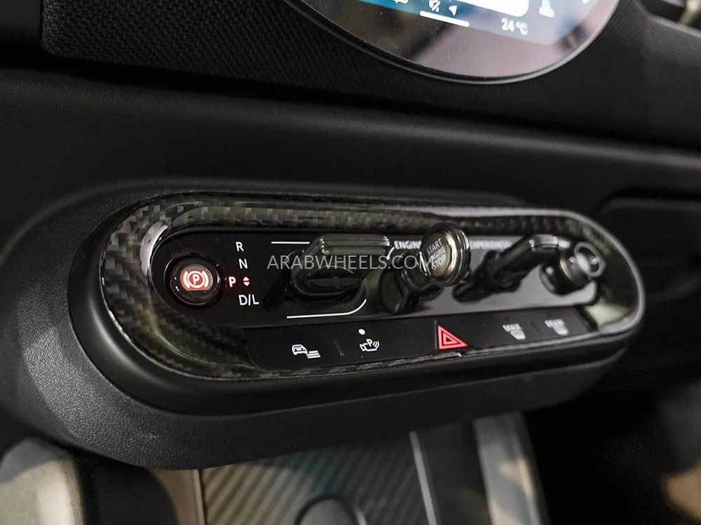 Mini Cooper 2025 for Sale in Dubai Image-13