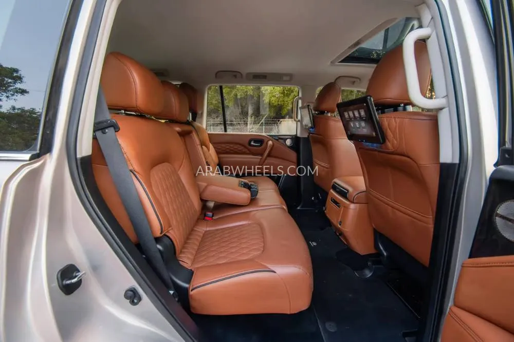 Infiniti QX80 2023 for Sale in Sharjah Image-12