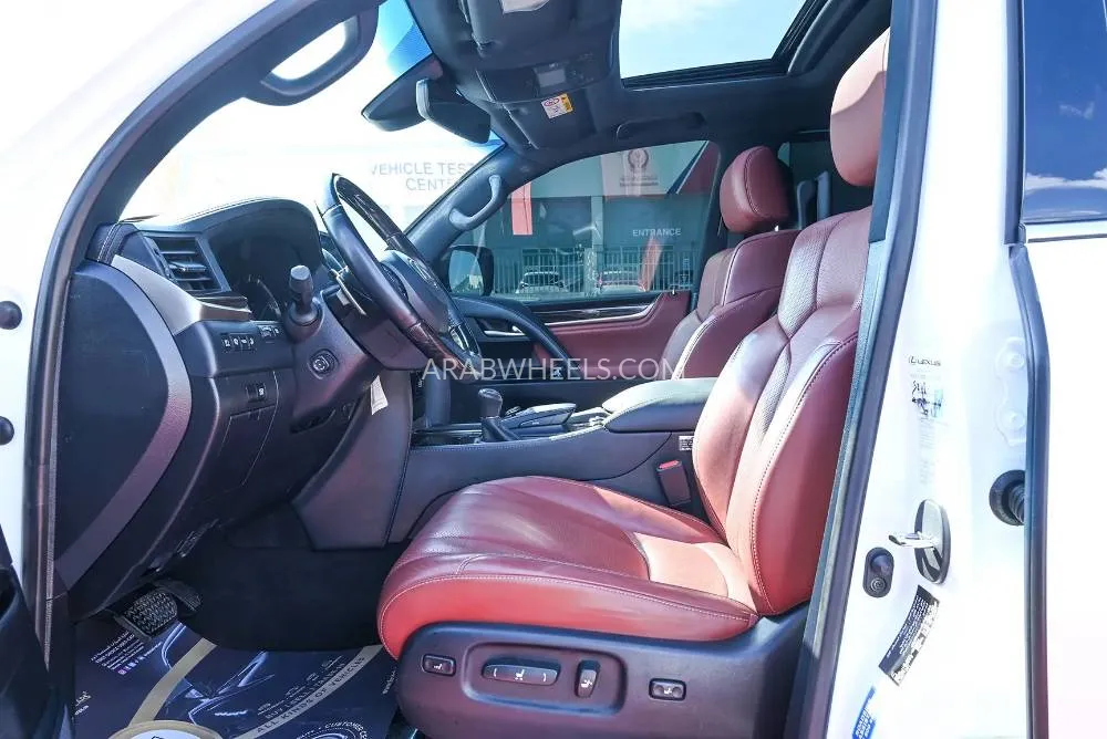 Lexus LX 2021 for Sale in Sharjah Image-8