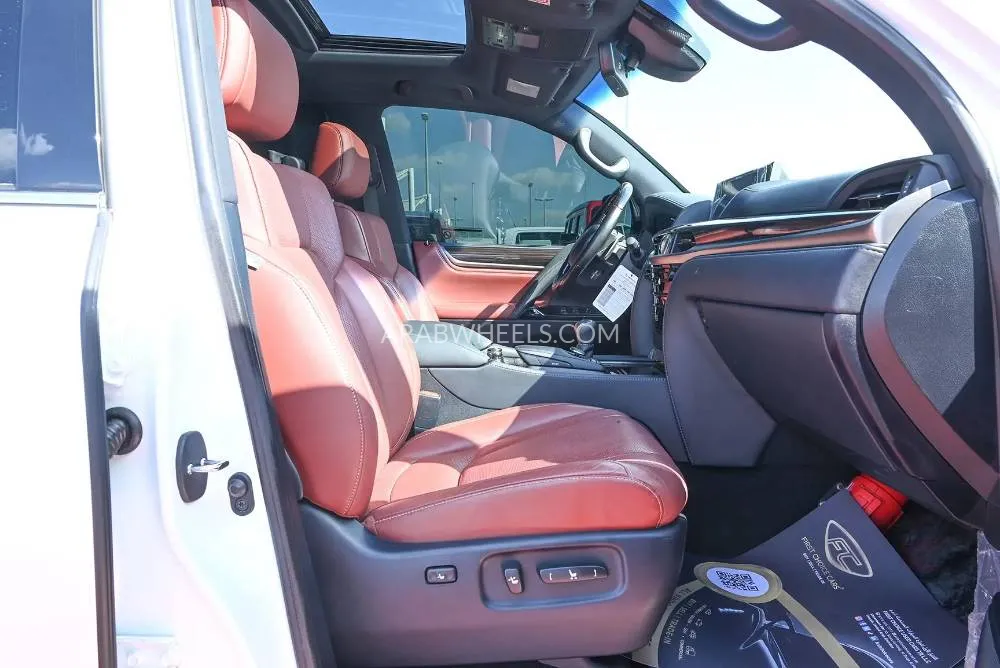 Lexus LX 2021 for Sale in Sharjah Image-12