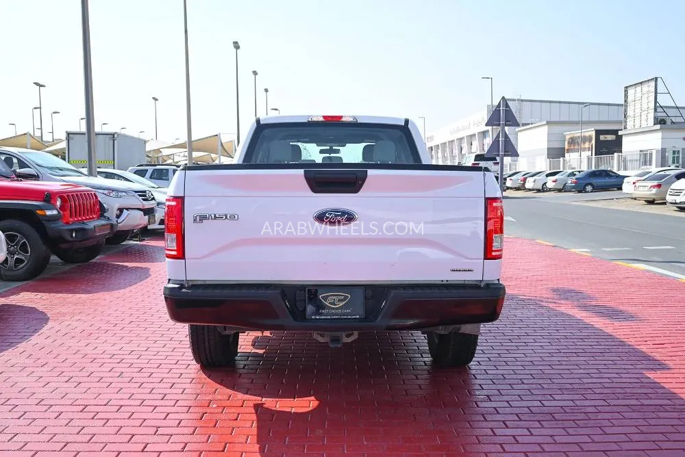 Ford F 150 2015 for Sale in Sharjah Image-7