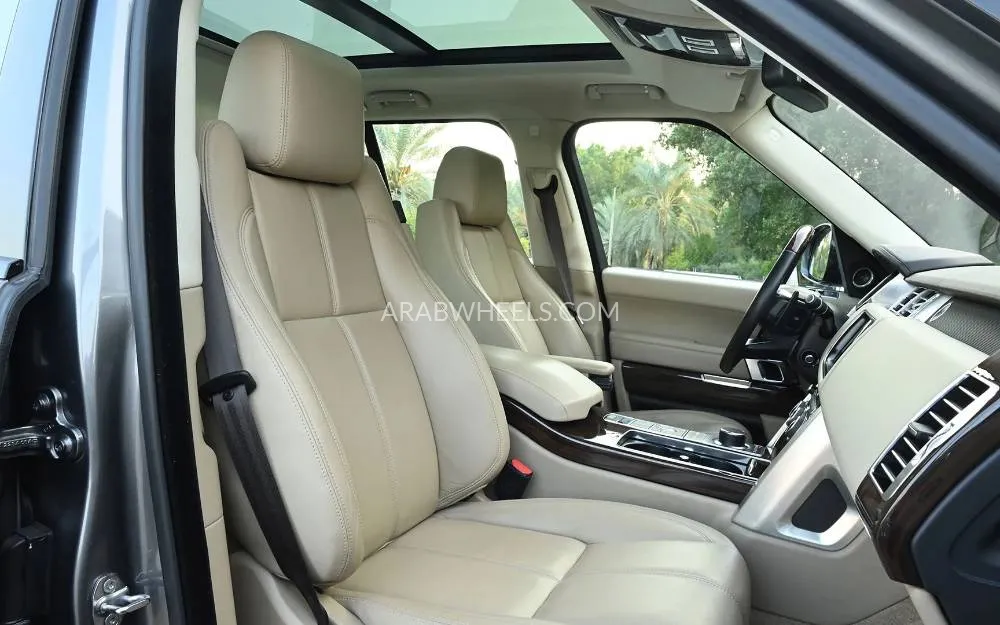 Land Rover Range Rover 2016 for Sale in Sharjah Image-12