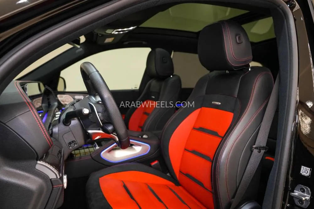 Mercedes Benz GLE Class 2023 for Sale in Dubai Image-9