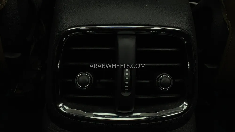 Mini Countryman 2019 for Sale in Dubai Image-25