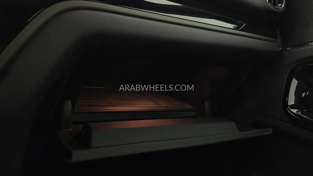 Mini Countryman 2019 for Sale in Dubai Image-33