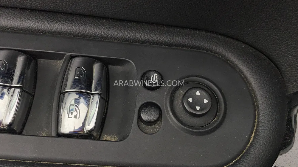 Mini Countryman 2019 for Sale in Dubai Image-44