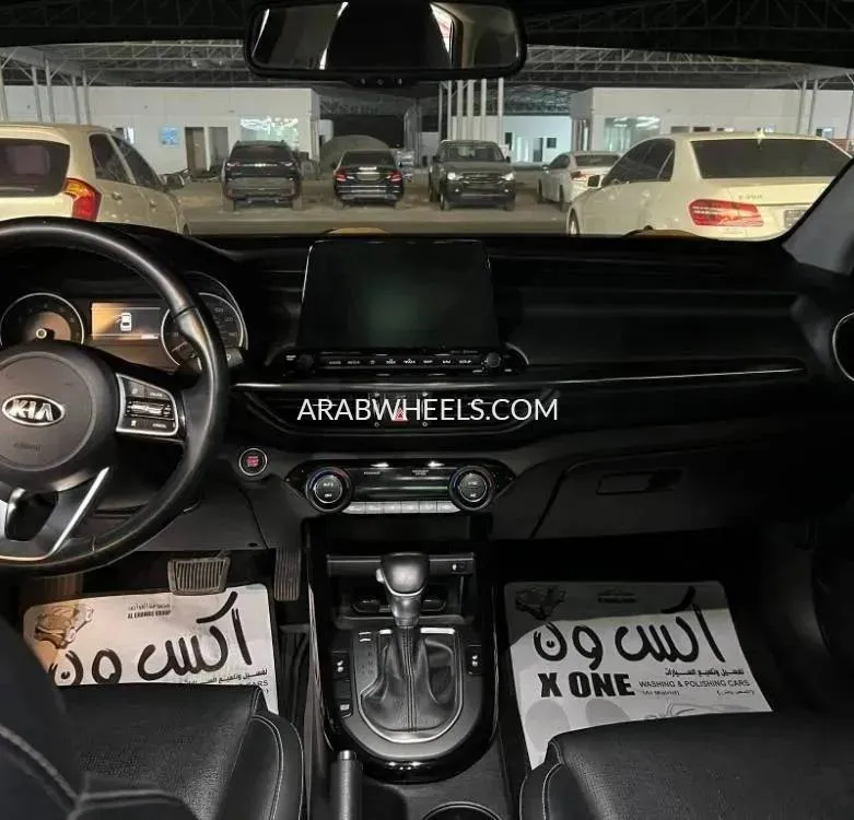 Kia Forte 2019 for Sale in Ajman Image-3